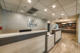 Holiday Inn Tacoma Mall