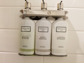 Thea Tacoma, Ascend Hotel Collection