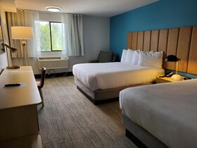 Thea Tacoma, Ascend Hotel Collection