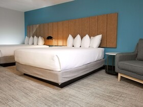 Thea Tacoma, Ascend Hotel Collection
