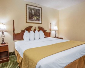 Quality Inn & Suites Toppenish - Yakima Valley
