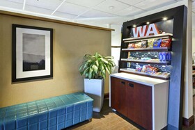 Hampton Inn Seattle Southcenter