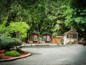 Robin Hood Village Resort