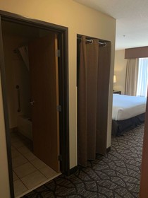 Best Western Plus Vancouver Mall Dr. Hotel & Suites