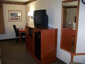 Best Western Plus Vancouver Mall Dr. Hotel & Suites