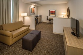 DoubleTree by Hilton Hotel Vancouver
