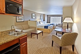 Holiday Inn Express Hotel & Suites Vancouver Mall/Portland Area