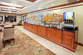 Holiday Inn Express Hotel & Suites Vancouver Mall/Portland Area