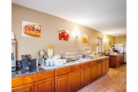 Quality Inn & Suites Vancouver North