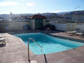 Holiday Lodge Wenatchee