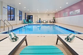 Hampton Inn & Suites-Seattle Woodinville WA