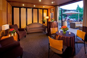 Willows Lodge