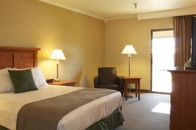Best Western Plus Ahtanum Inn