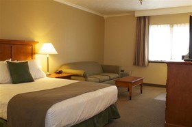 Best Western Plus Ahtanum Inn