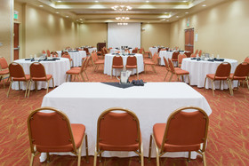 Holiday Inn Yakima, an IHG Hotel