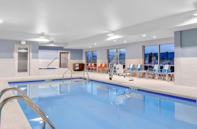 Holiday Inn Express & Suites Union Gap