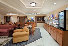 La Quinta Inn & Suites by Wyndham Yakima Downtown
