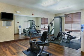 Oxford Suites Yakima