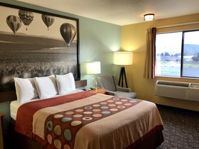 Super 8 by Wyndham Union Gap Yakima Area