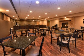 Best Western Plus Vintage Valley Inn