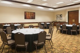 Country Inn & Suites by Radisson, Beckley, WV