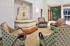 Holiday Inn & Suites Beckley