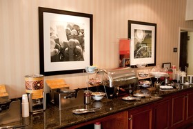 Hampton Inn Charleston Downtown - Civic Center