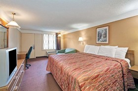 Knights Inn Charleston East