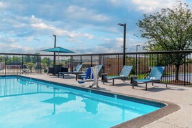 Hampton Inn Martinsburg