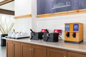 Hampton Inn Martinsburg