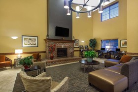 Best Western Plus Appleton Airport/Mall Hotel
