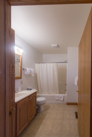 Draft Horse Inn & Suites