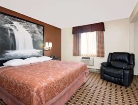 Super 8 by Wyndham Ashland