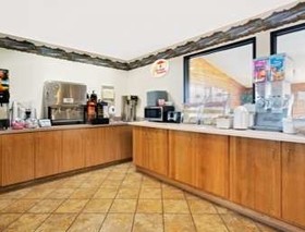 Super 8 by Wyndham Ashland