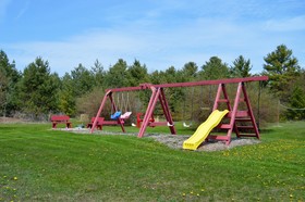 Baileys Sunset Motel and Cottages