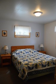 Baileys Sunset Motel and Cottages