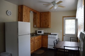 Baileys Sunset Motel and Cottages