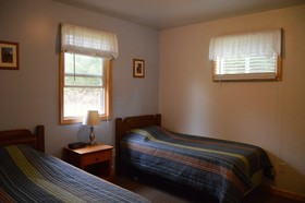 Baileys Sunset Motel and Cottages