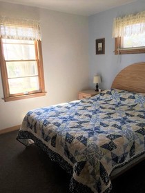 Baileys Sunset Motel and Cottages