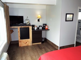 Beachfront Inn Baileys Harbor