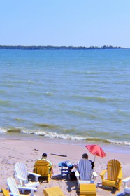 Beachfront Inn Baileys Harbor