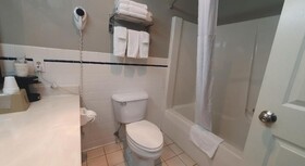 Baymont by Wyndham Baldwin