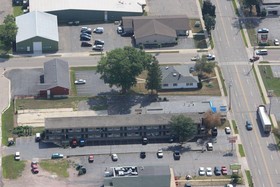 Thunderbird Motor Inn Baraboo