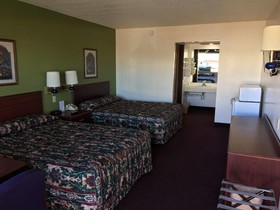 Thunderbird Motor Inn Baraboo