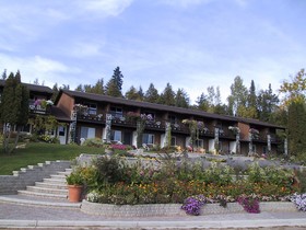 Winfield Inn & Gardens