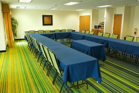 Fairfield Inn & Suites Beloit