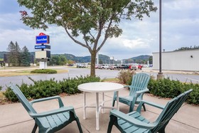 AmericInn by Wyndham Boscobel