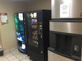 AmericInn by Wyndham Boscobel