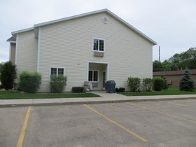 Cobblestone Inn & Suites