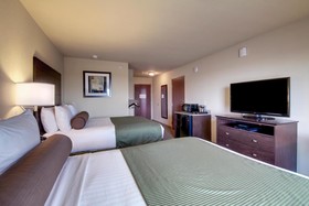 Cobblestone Inn & Suites